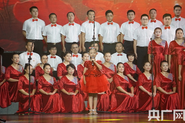 海口龙华举办庆祝建党100周年大合唱比赛