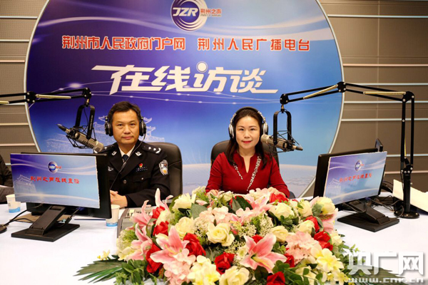 湖北省荆州市副市长黄庭松:问长安与否 听百姓作答