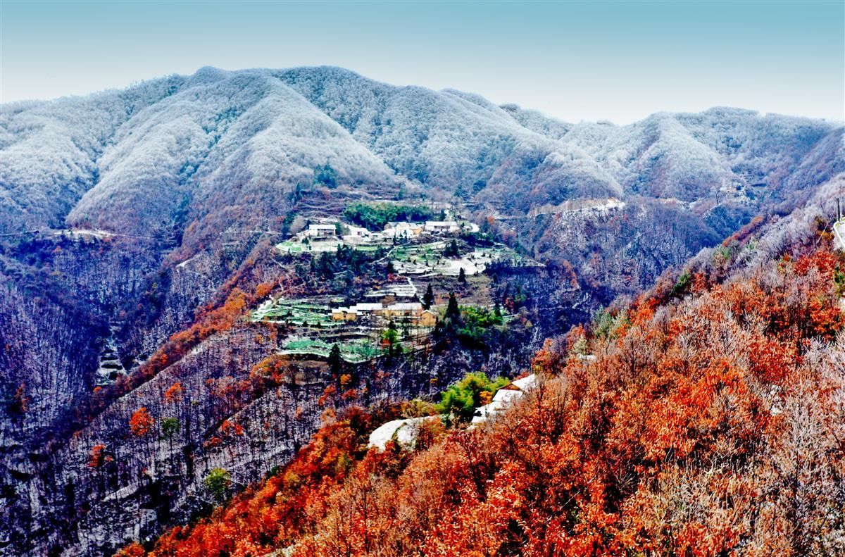 襄阳市南漳县银装素裹冬景美