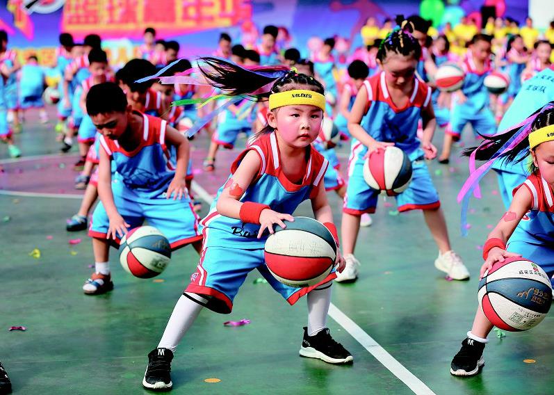 花式篮球庆六一.