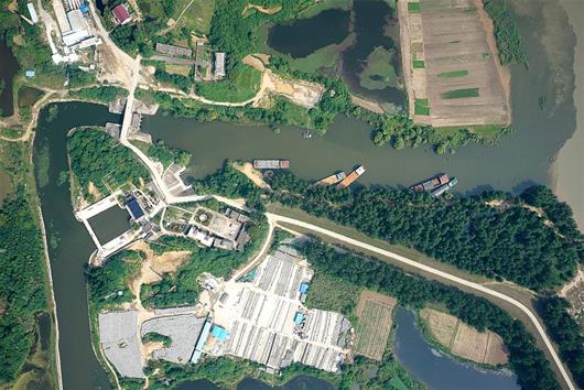 湖北完成长江入河排污口航测_央广网