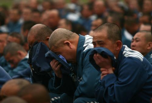 长春:母亲节即将来临 高墙内演绎母子情深