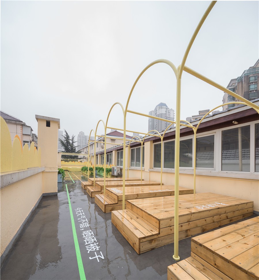 城事设计节携手上海万科共同探讨新华路"老公房小区"适老设计微更新