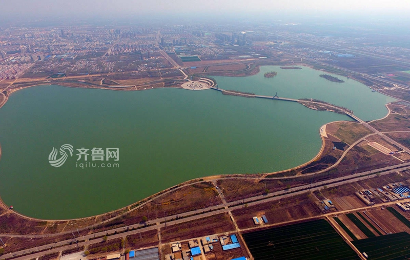 500米高空航拍聊城春日金牛湖壮观美景