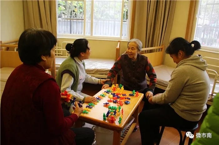 半自理老人照护