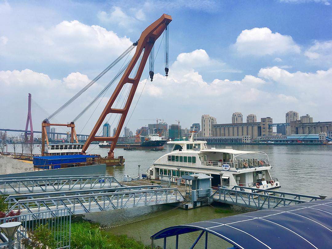 周日品"区"| 上海百年轮渡,还能重回市民生活吗?