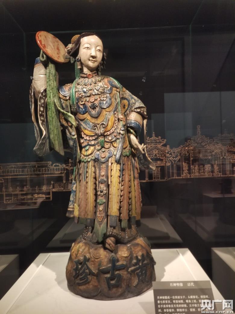 石湾陶塑赴沪展出80件套优秀作品展现岭南生活