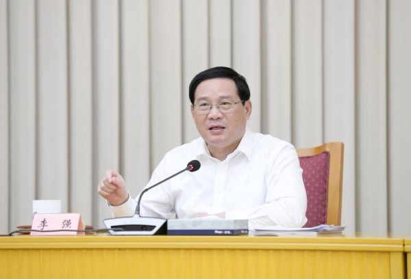 中共上海市委常委郑钢淼,诸葛宇杰出席座谈会.