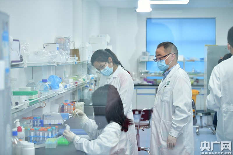 全国一流的母胎医学科研平台上海市母胎医学重点实验室今天(25日)成立