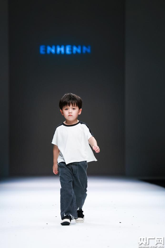 enhenn带你走进童年"既视感"