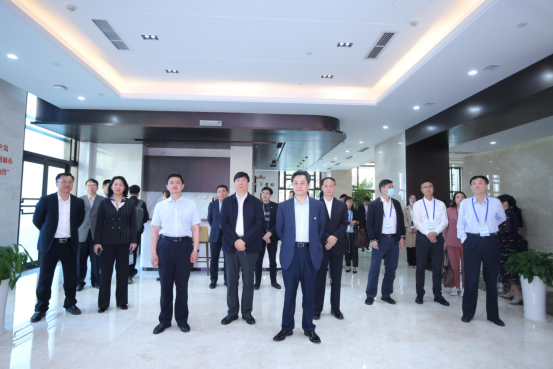 跨国公司代表团赴山东考察