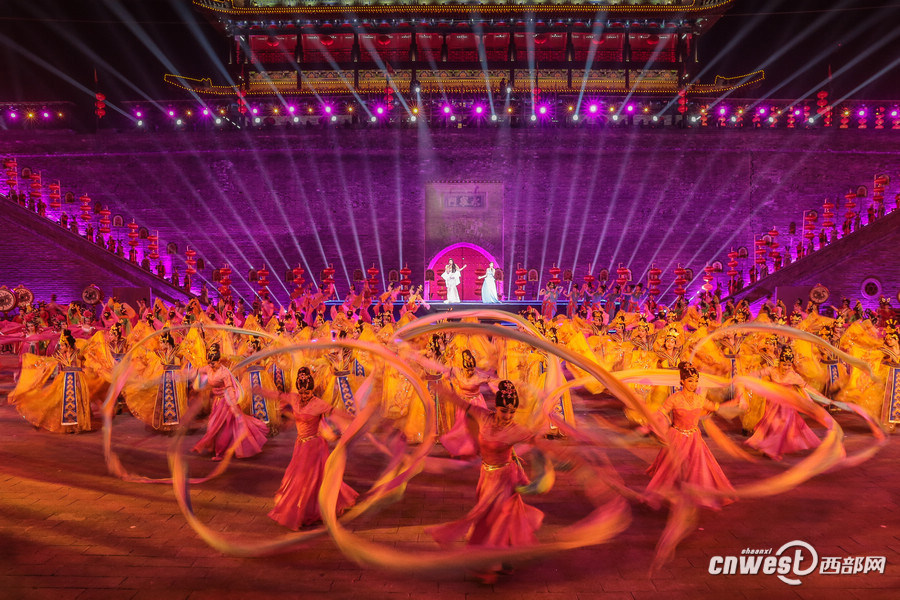 2016年央视春晚西安分会场演出,图片来源于西部网