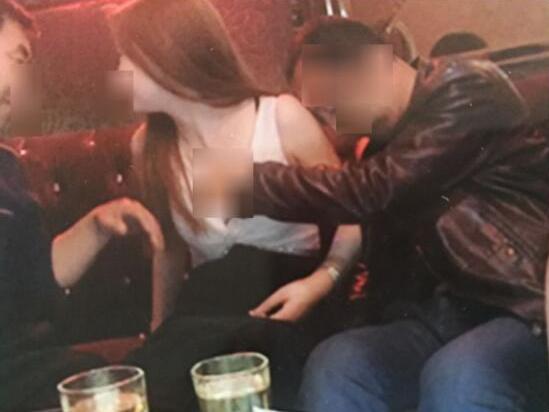 网络反映横山区白界镇白界村村委会主任白永峰高档会所ktv"不雅照","