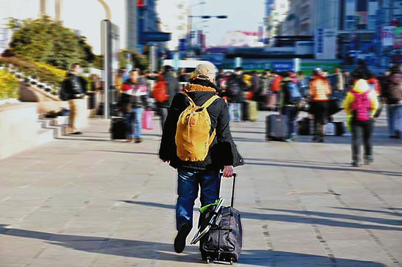 "空巢青年"比例攀升 数据显示仅14%人从未感到孤独