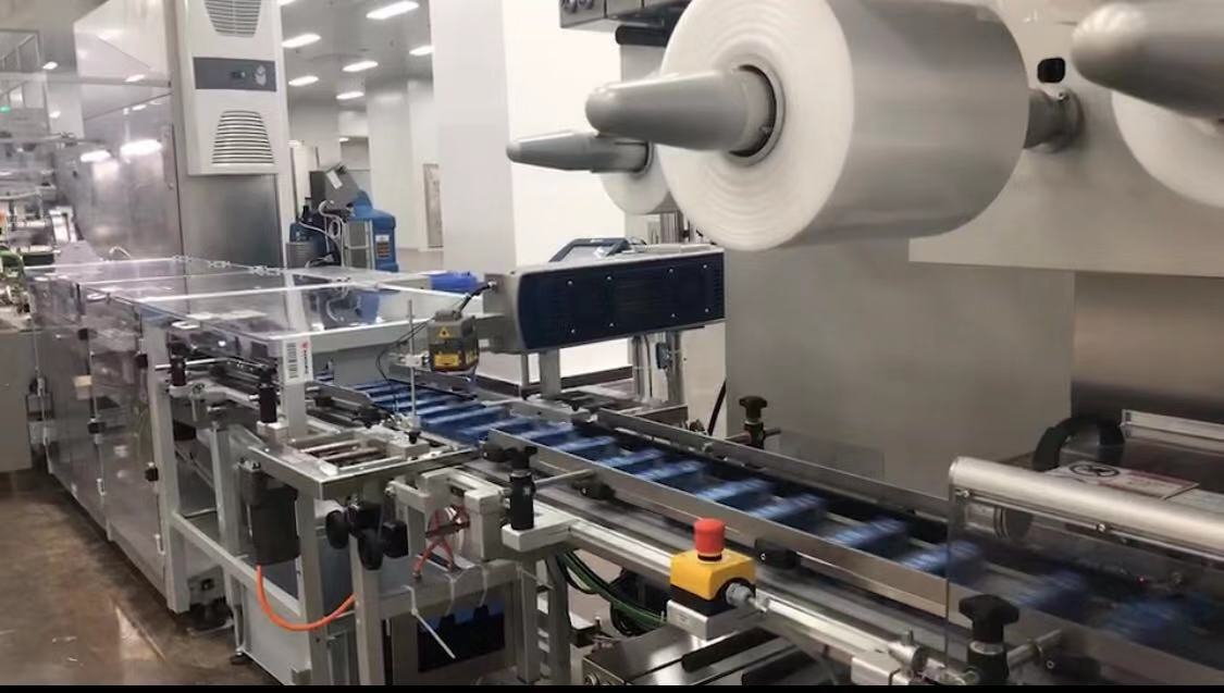 云南白药第一只智慧牙膏生产下线