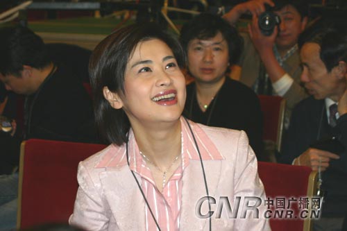 吴小莉在记者招待会现场